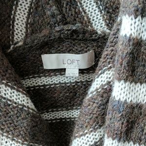 LOFT Sweaters - NWOT Loft chunky vest/wrap LOFT Sweaters - NWOT Loft chunky vest/wrap